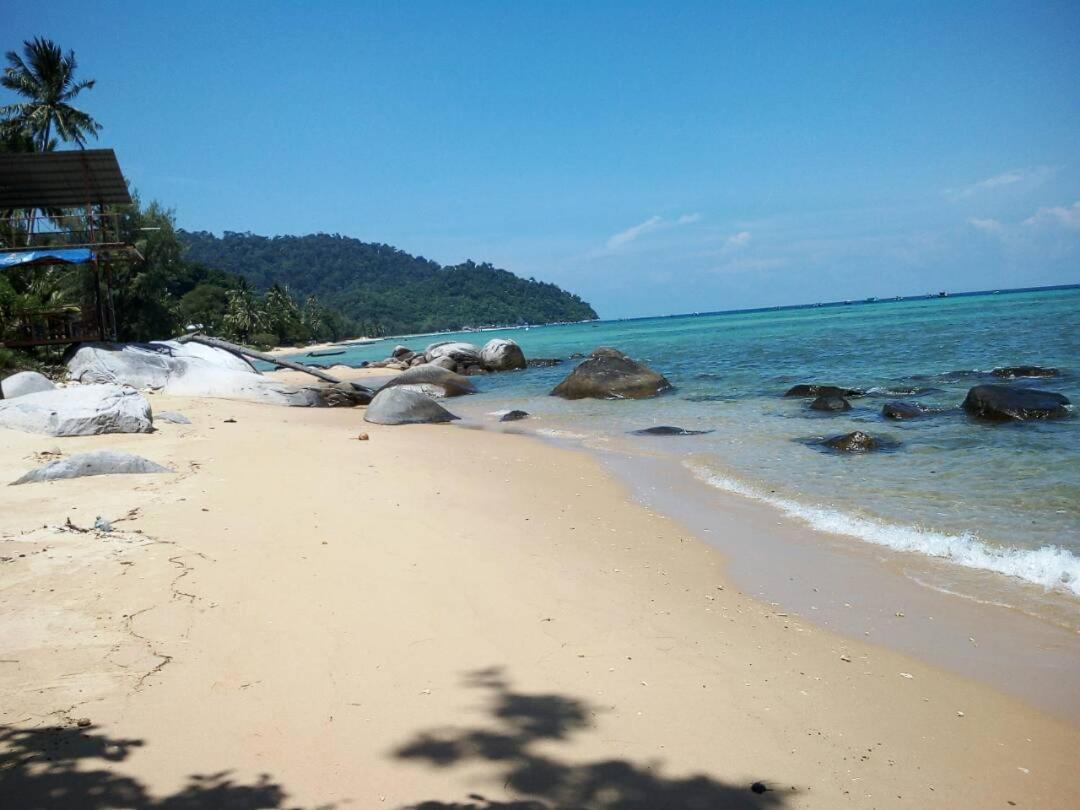 Bungkil Place Hotel Insula Tioman Exterior foto